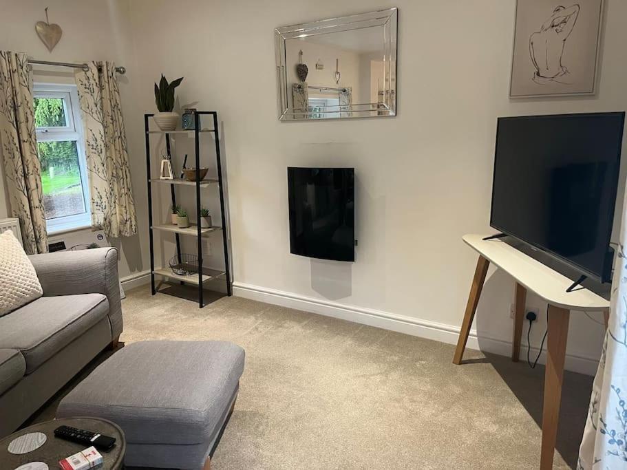 North Cottage Marlfields Hall, Stunning Location Adlington Екстер'єр фото